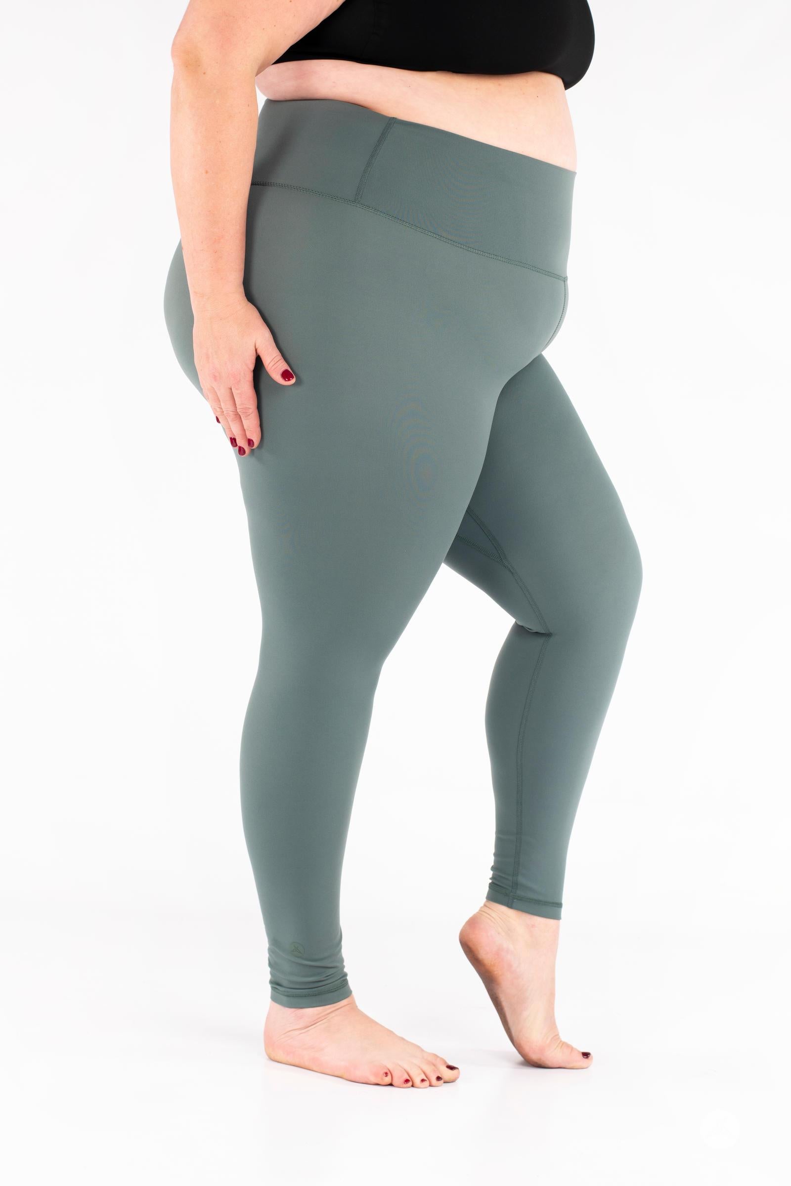 Free Motion Leggings