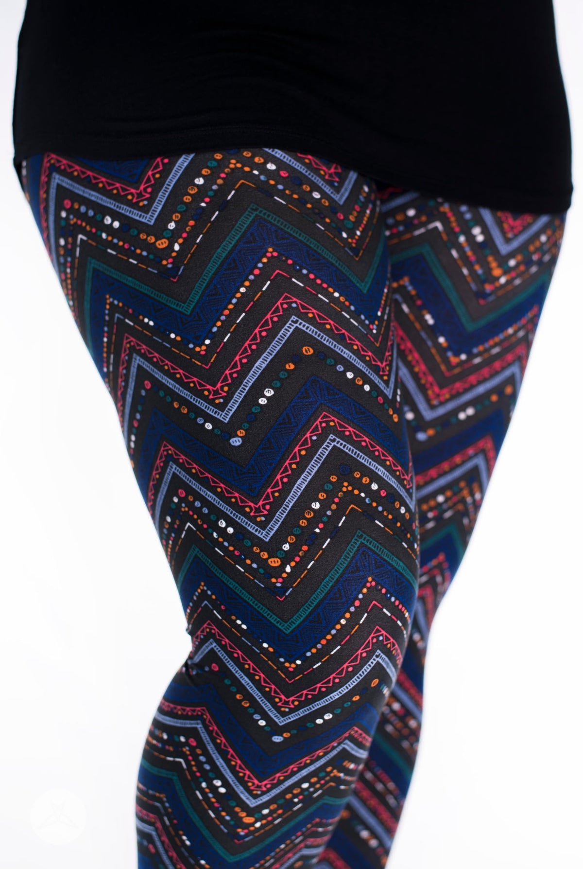 Vault - Signature Holiday Leggings
