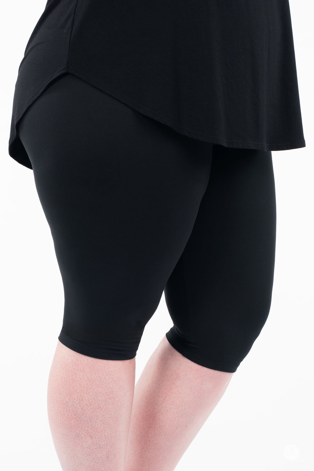 Knee-Length Capri