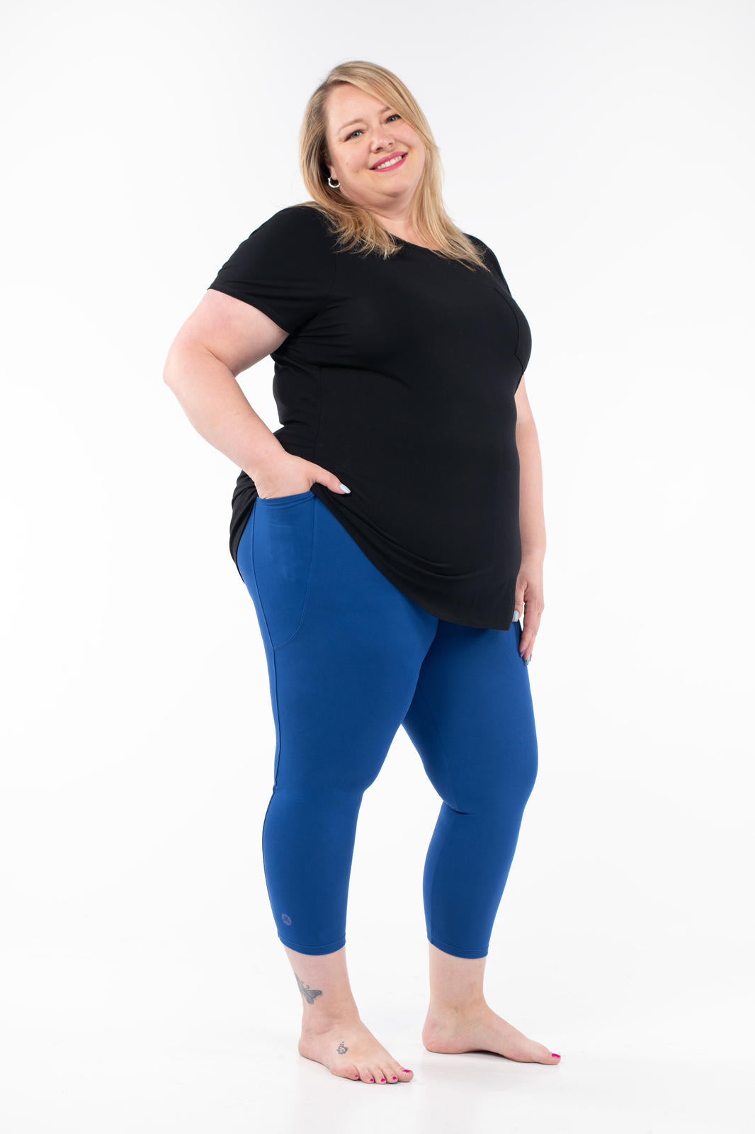 Signature Waist Pocket Crops