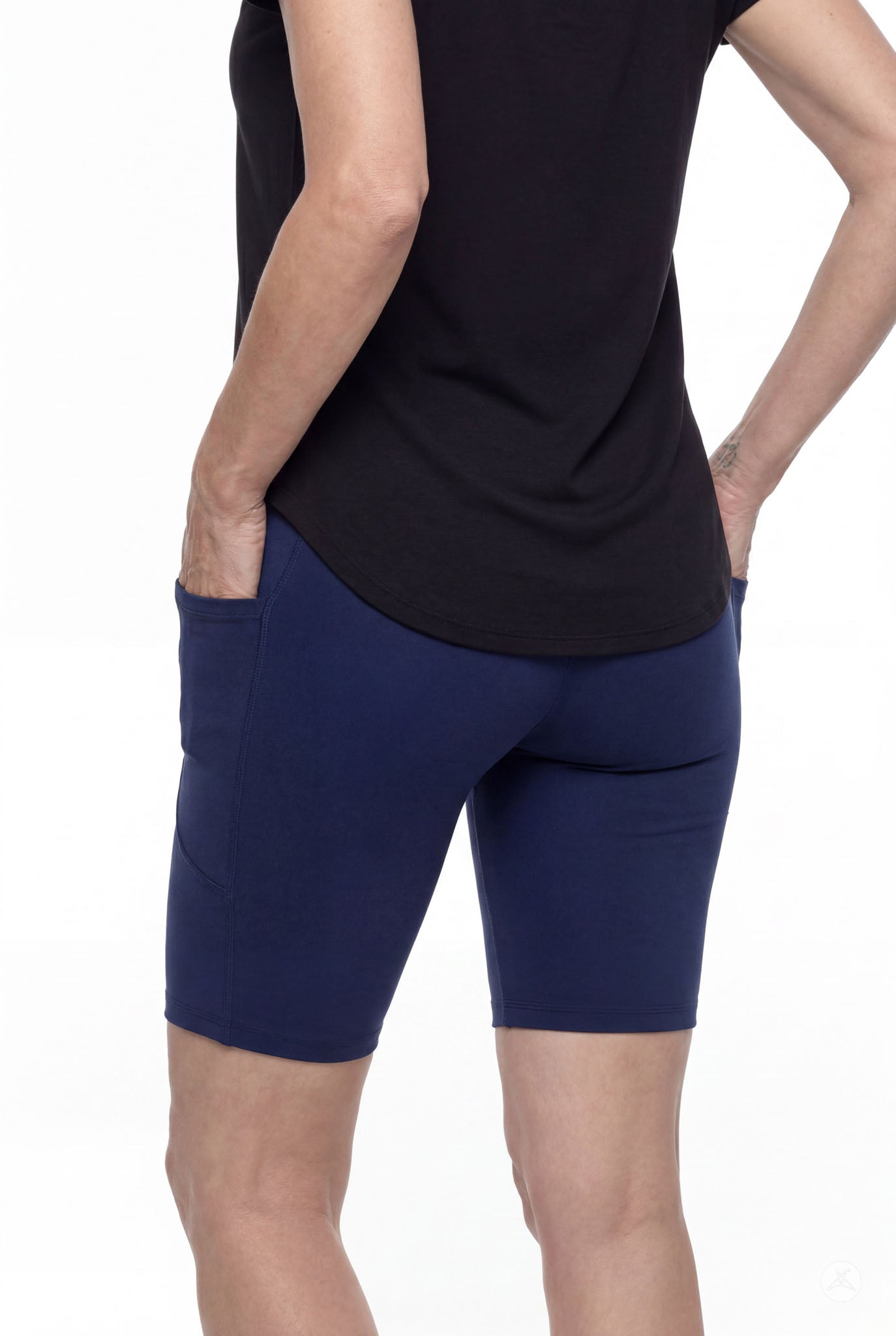 Still Water Pocket Biker Shorts