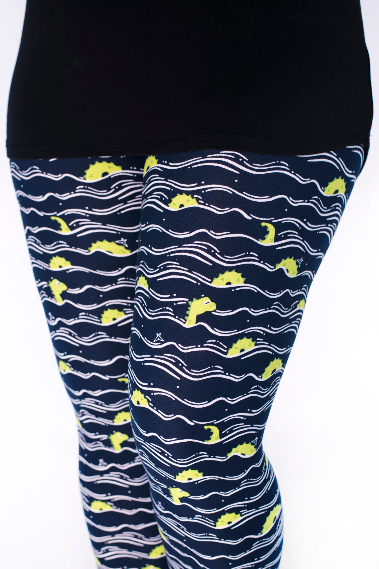 Into The Deep leggings - SweetLegs