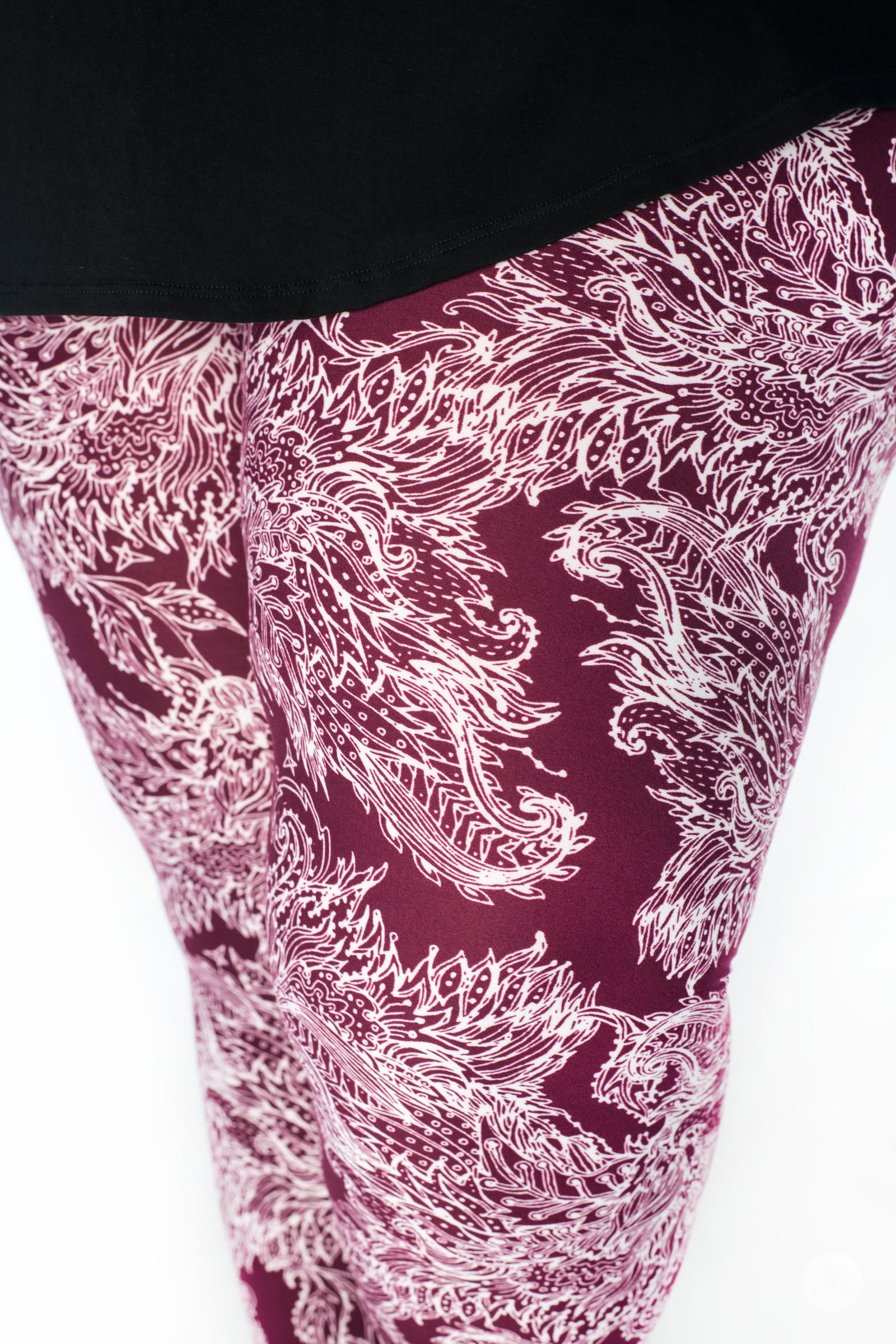 Pure Bliss Plus leggings - SweetLegs