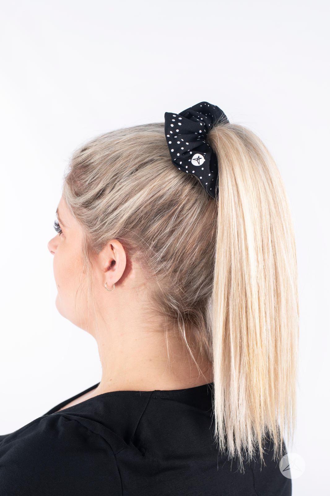 Retrograde Scrunchie