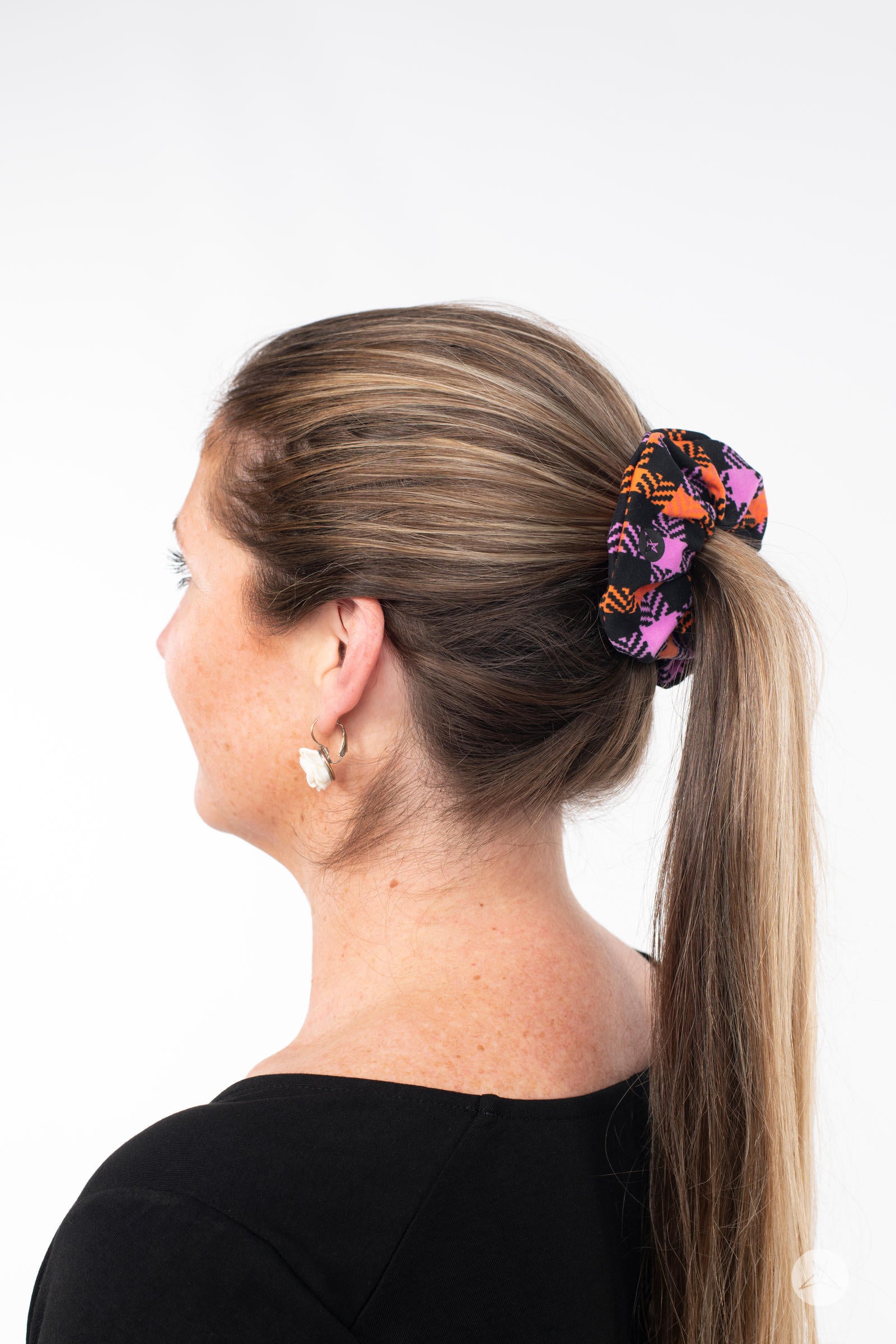 Witch's Wool Scrunchie