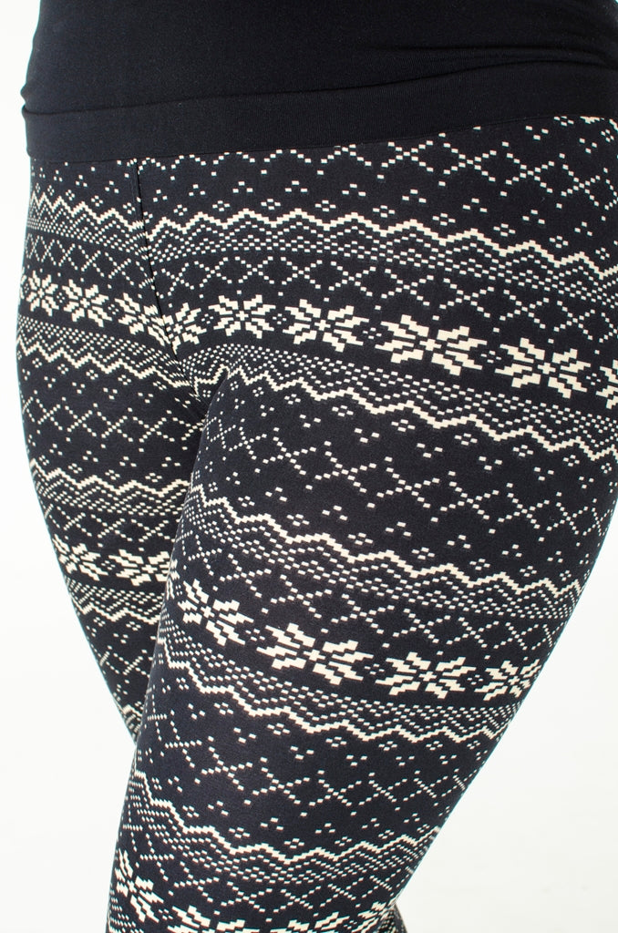 Winter Lace leggings - SweetLegs