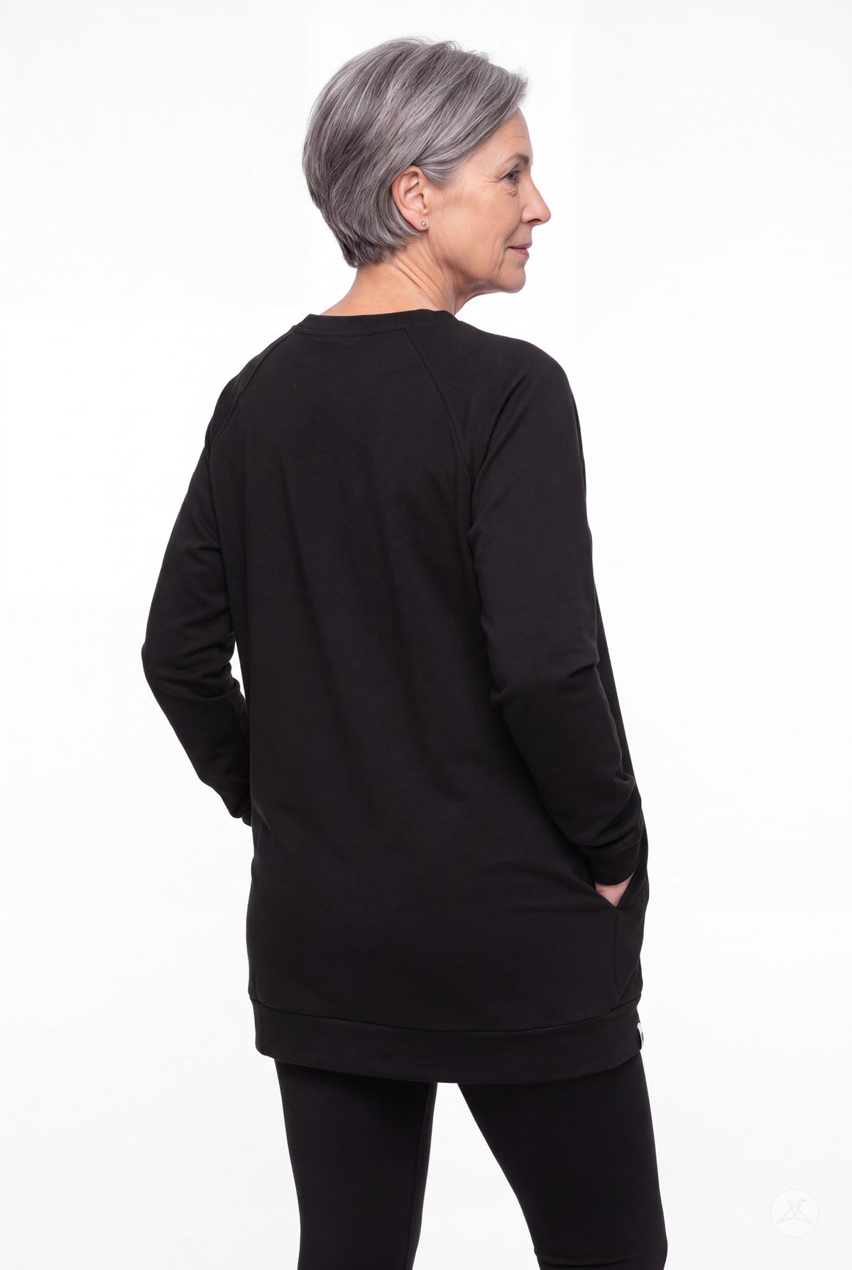 Basic Raglan Pullover