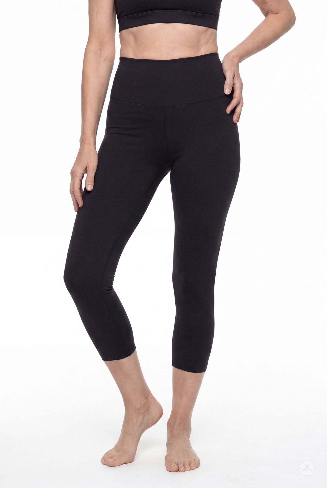 Black High-Waisted Crops