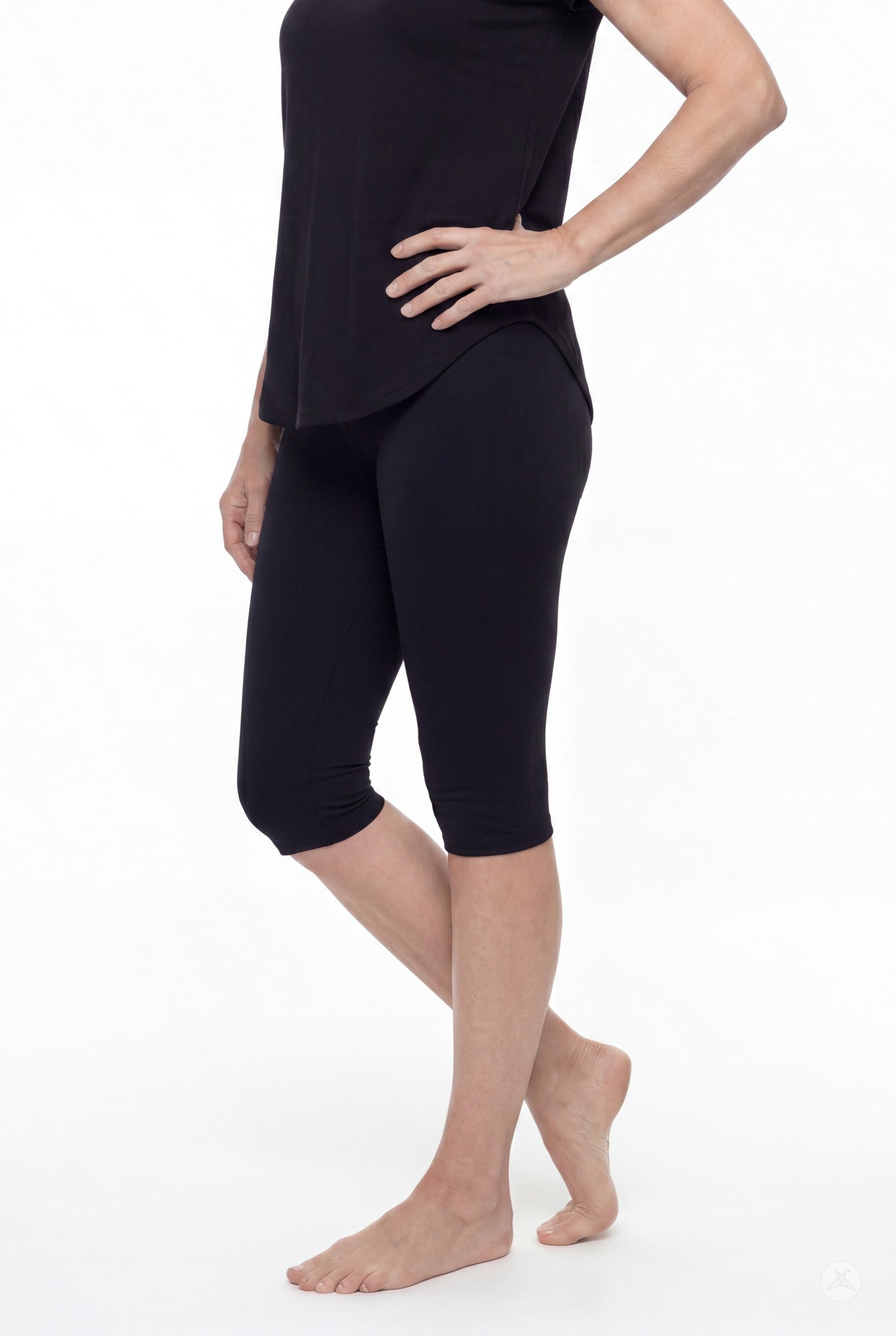 Knee-Length Capri