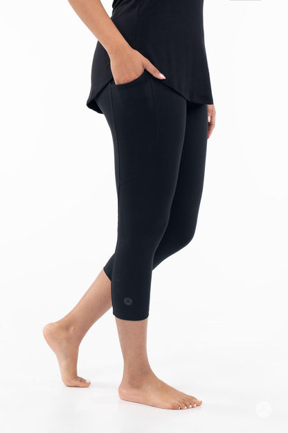 Signature Waist Pocket Crops