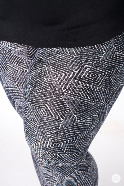 Labyrinth - Signature Leggings