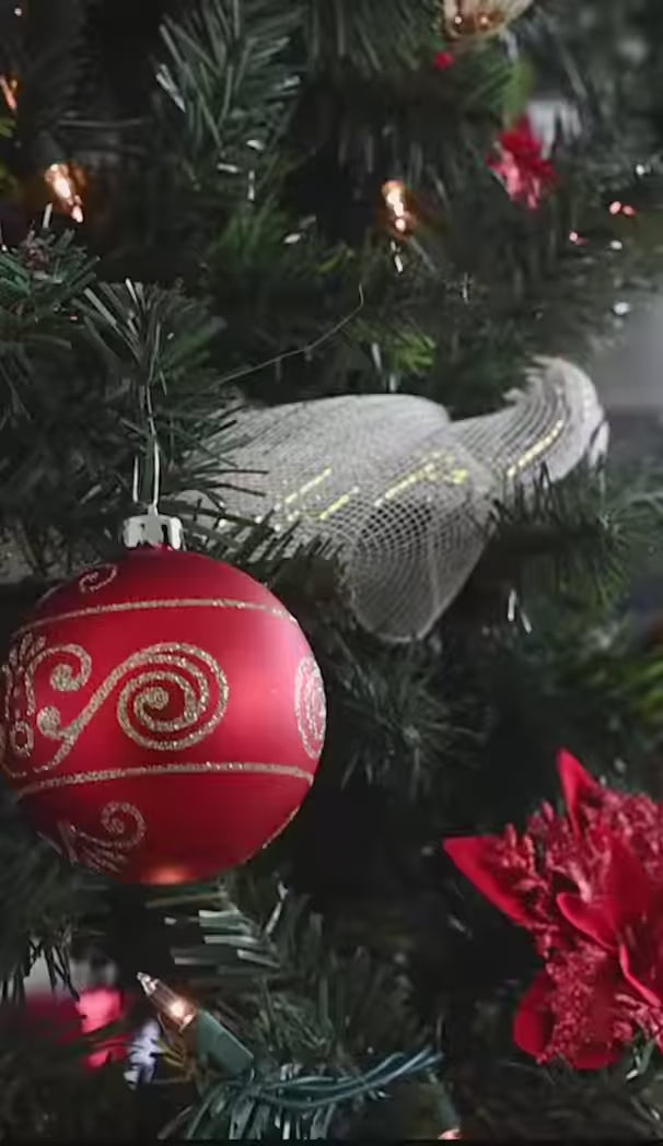 Load video: holiday-shop-banner