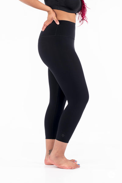 Free Motion Crops - Athleisure